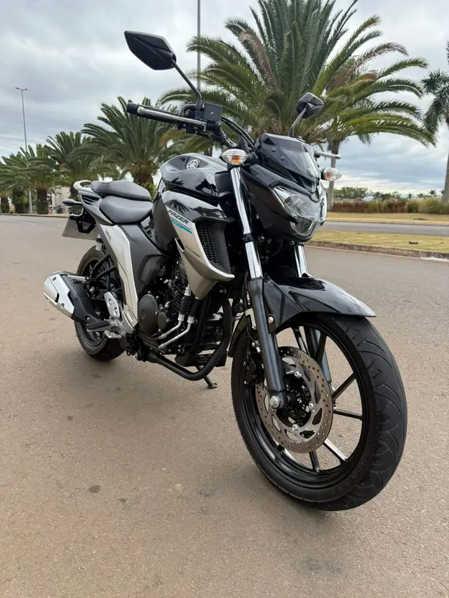 Moto Yamaha Fazer FZ25 2020 Flex