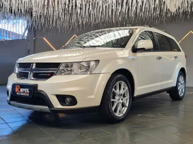 Carro Dodge Journey 2013 RT 3.6 V6 AWD