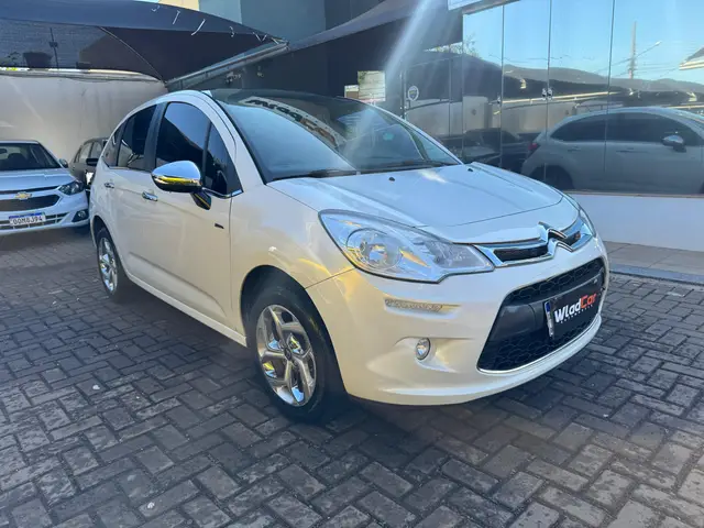 Carro Citroën C3 Picasso 2015 Exclusive 1.6 VTI 120 (Flex) (Aut)
