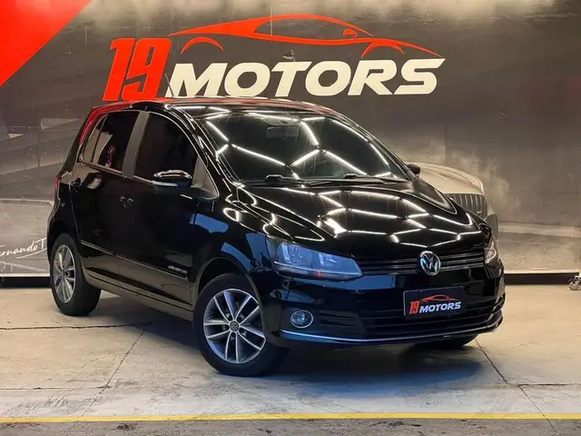Carro Volkswagen Fox 2016 1.6 MSI Comfortline I-Motion (Flex)