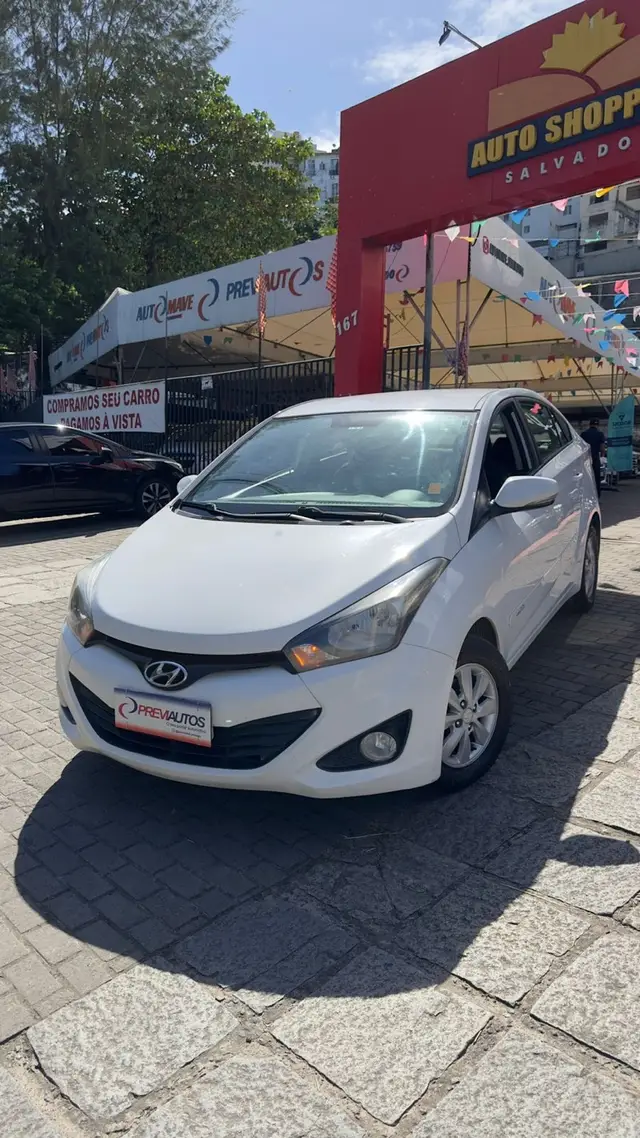Carro Hyundai HB20S 2014 1.6 Comfort Style (Flex)