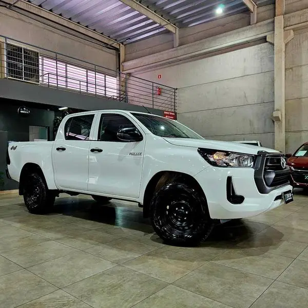 Carro Toyota Hilux Cabine Dupla 2022 STD Power Pack 2.8 TDI CD 4x4
