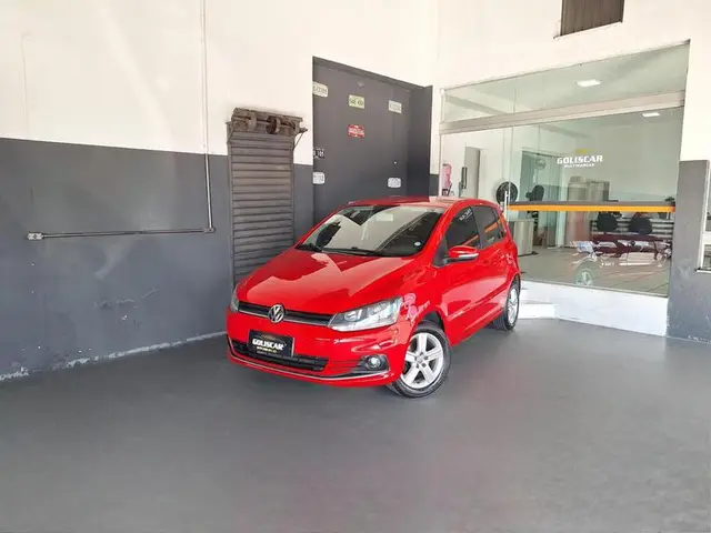 Carro Volkswagen Fox 2015 Comfortline 1.0 TEC (Flex)