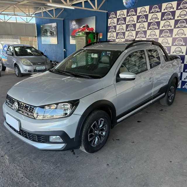 Carro Volkswagen Saveiro 2017 Cross 1.6 16v MSI CD (Flex)
