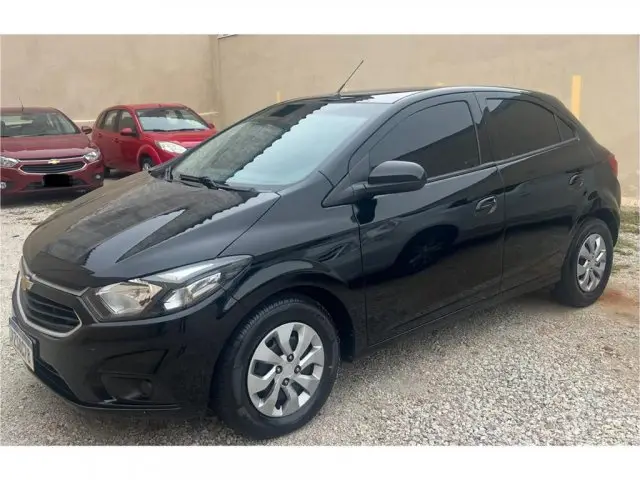 Chevrolet Onix 1.0 LT SPE/4