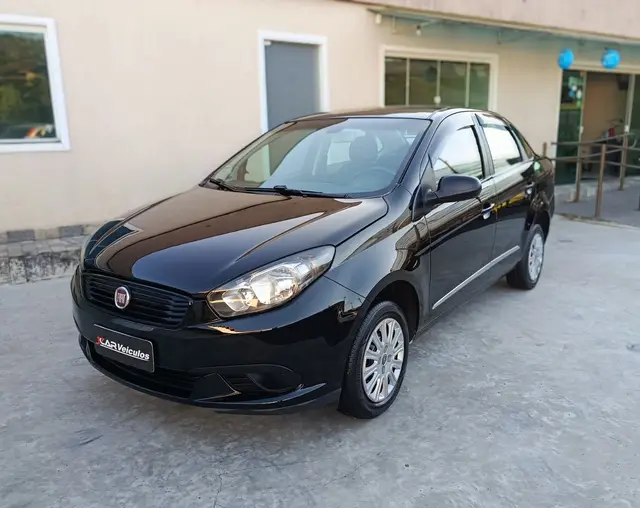 Carro Fiat Grand Siena 2021 Evo Attractive 1.4 8V (Flex)