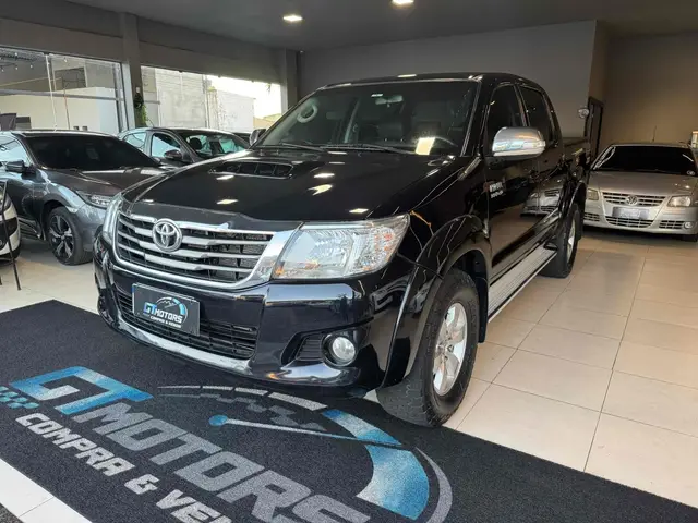 Carro Toyota Hilux Cabine Dupla 2015 Hilux 3.0 TDI 4x4 CD SRV (Aut)