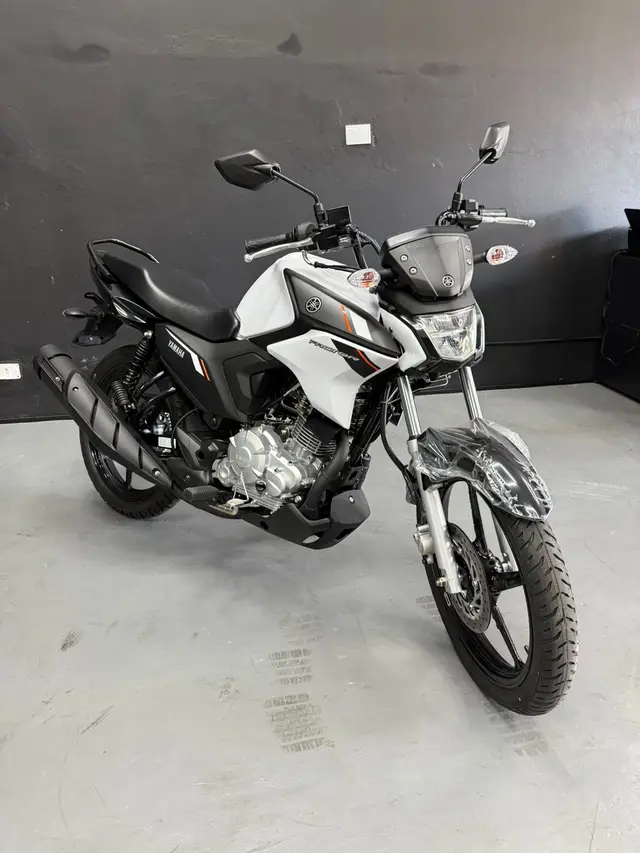 Moto Yamaha YBR 150 Factor 2025 ED