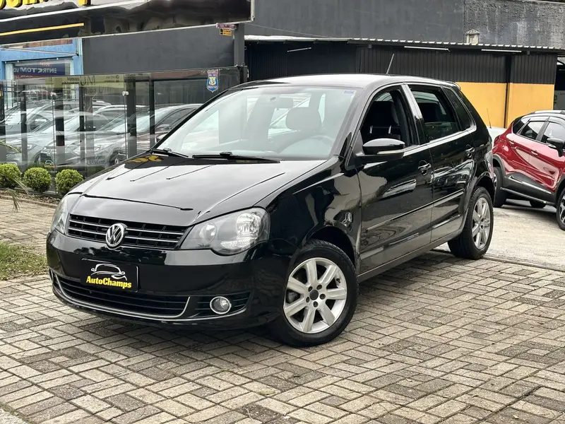 Volkswagen Polo Hatch. Sportline 1.6 8V (Flex)