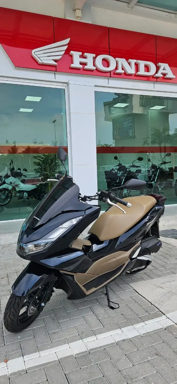 Moto Honda PCX 160 2025 DLX ABS