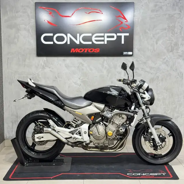 Moto Honda CB 600F 2005 Hornet