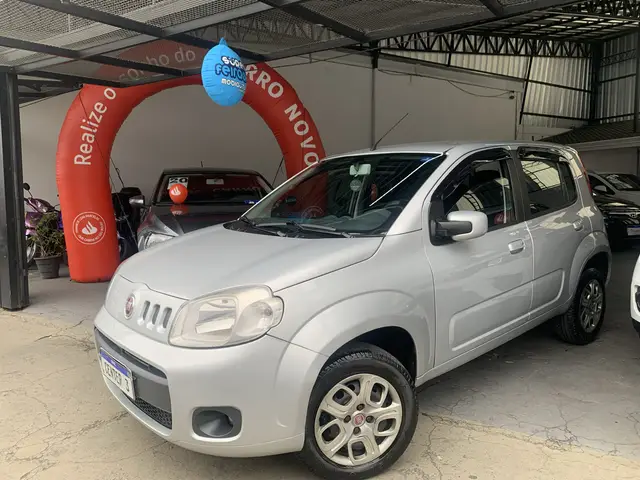 Carro Fiat Uno 2016 Vivace 1.0 8V (Flex) 4p