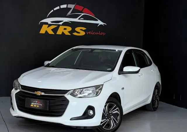 Carro Chevrolet Onix 2024 LT 1.0