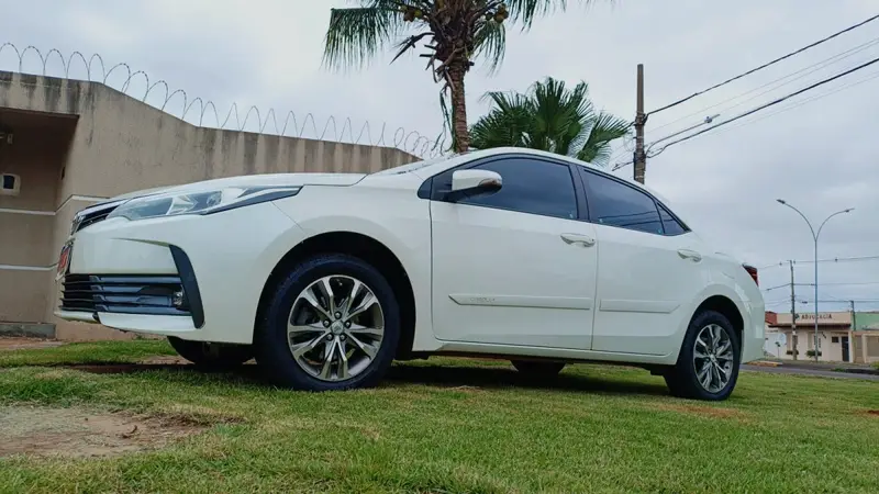 Toyota Corolla 1.8 GLi Multidrive 18/19
