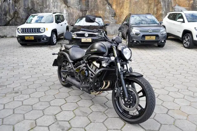 Moto Kawasaki Vulcan 2024 S 650
