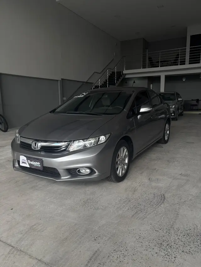 Carro Honda Civic 2014 New  LXR 2.0 i-VTEC (Aut) (Flex)
