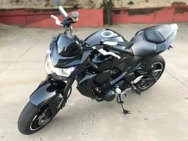 Moto Kawasaki Z 750 2010 Z 750