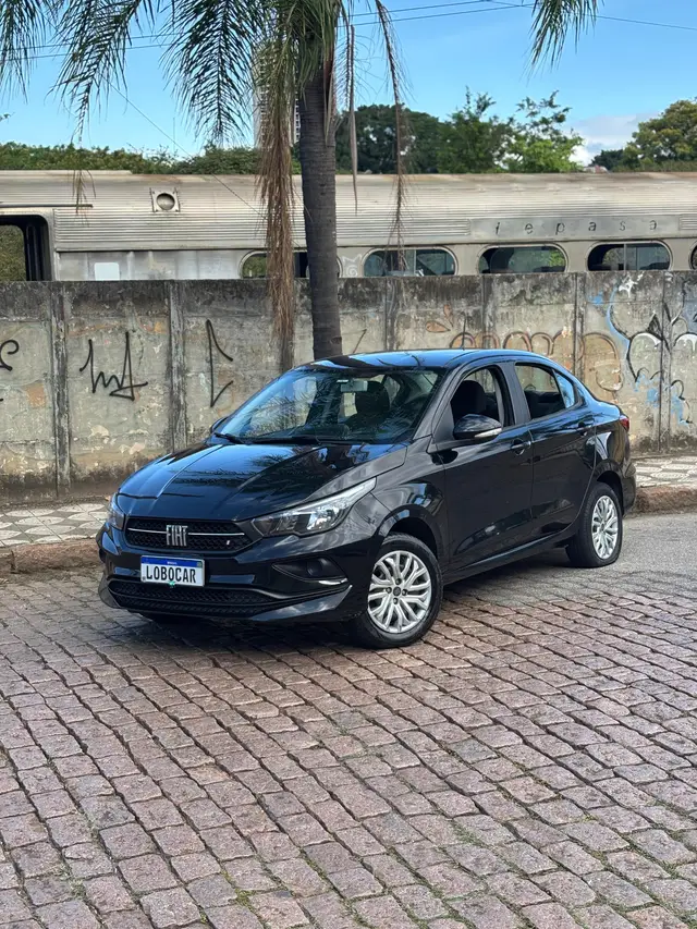 Carro Fiat Cronos 2022 Drive 1.3 S-Design (Flex)