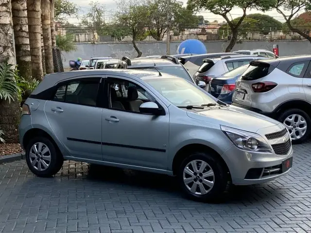 Carro Chevrolet Agile 2011 LT 1.4 8V (Flex)