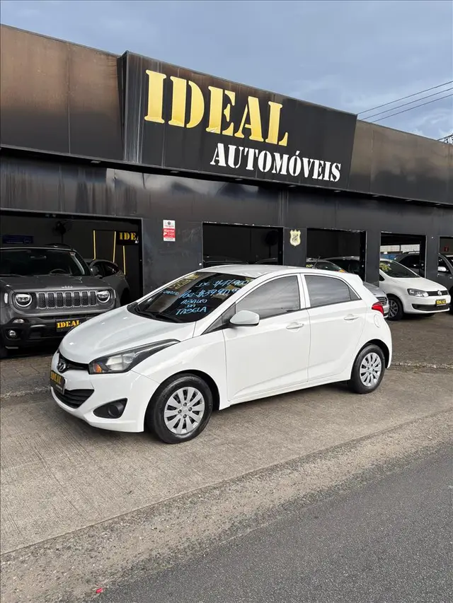 Carro Hyundai HB20 2014 1.6 Comfort Plus (Flex)