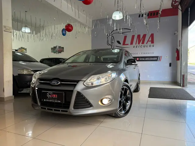 Carro Ford Focus Sedan 2014 Titanium 2.0 16V PowerShift