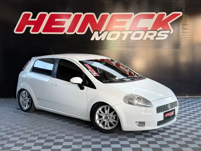 Carro Fiat Punto 2012 Essence 1.6 16V (Flex)