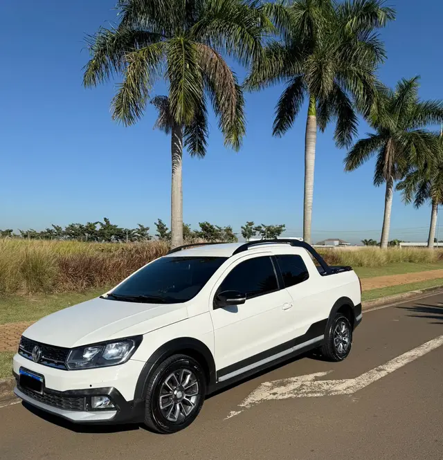 Carro Volkswagen Saveiro 2018 Cross 1.6 16v MSI CD (Flex)