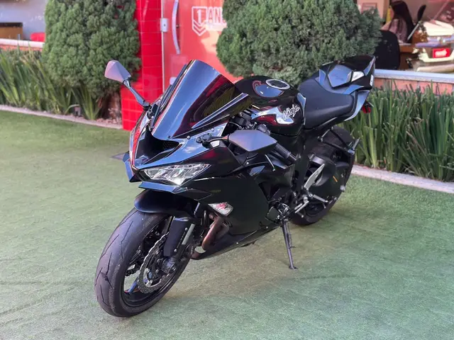 Moto Kawasaki Ninja 2020 ZX-6R