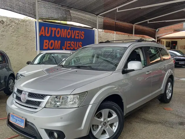Carro Fiat Freemont 2013 2.4 16V Precision (Aut)