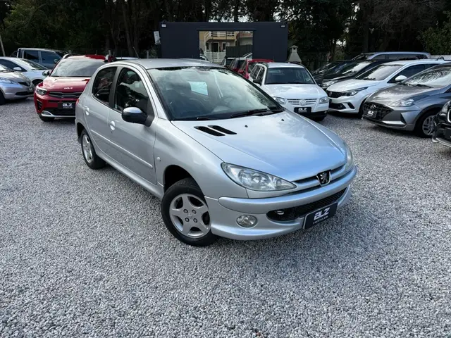Carro Peugeot 206 2008 Hatch. Feline 1.4 8V (flex)