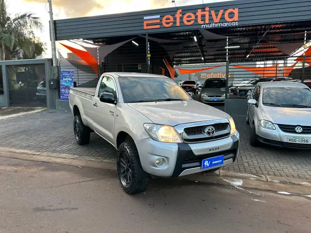Carro Toyota Hilux Cabine Simples 2010 Hilux STD 4x2 2.5 (cab. simples)
