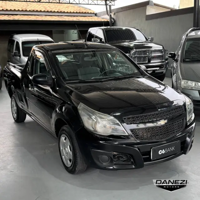 Carro Chevrolet Montana 2014 LS 1.4 (Flex)