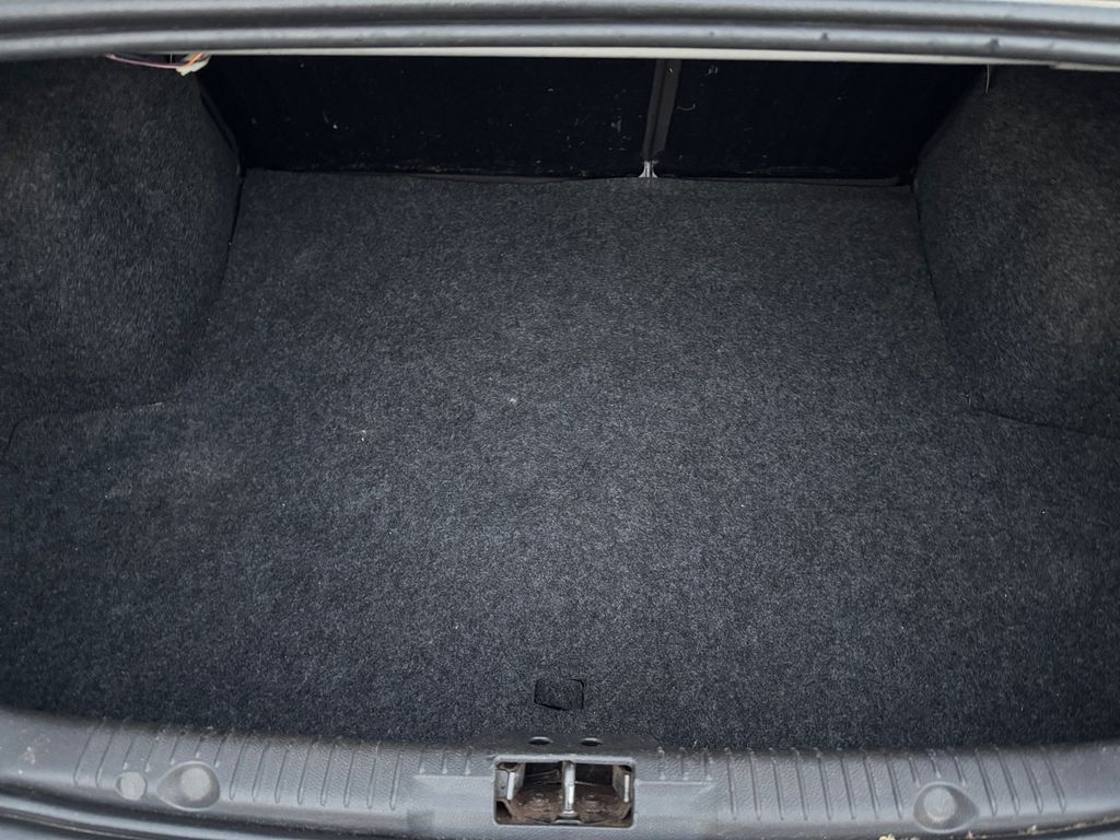 Fiesta Sedan 1.6 (Flex)
