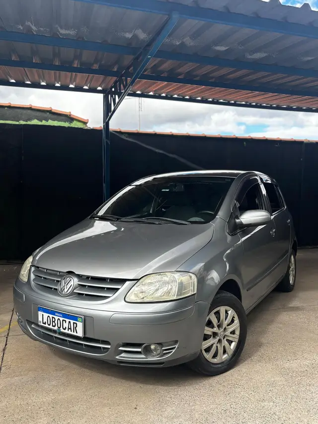 Carro Volkswagen Fox 2005 Plus 1.6 8V (Flex)