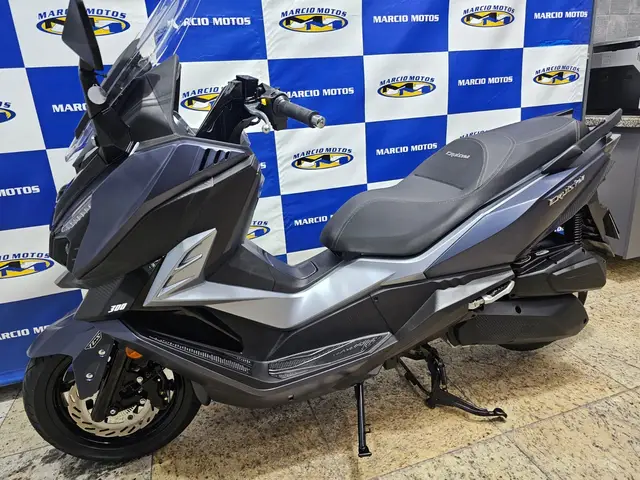 Moto Dafra Cruisym 2025 300