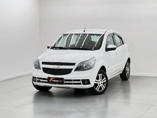 Carro Chevrolet Agile 2013 LT 1.4 8V (Flex)