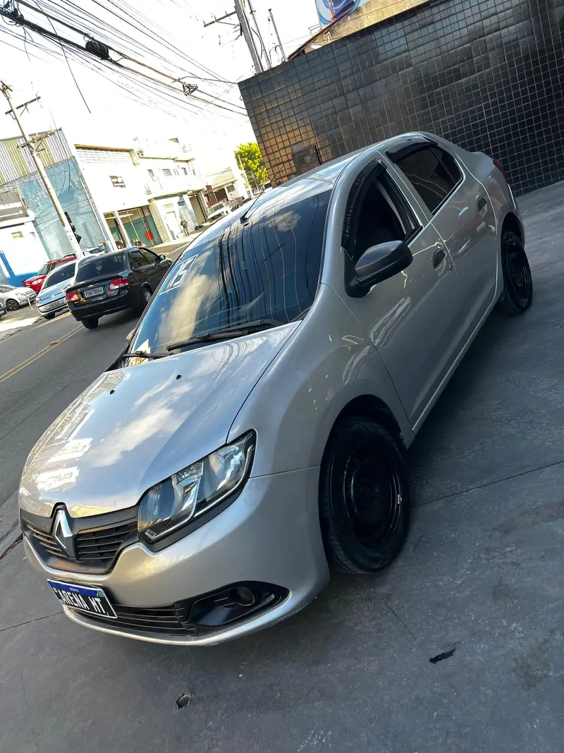 Renault Logan Authentique 1.0 12V SCe (Flex)