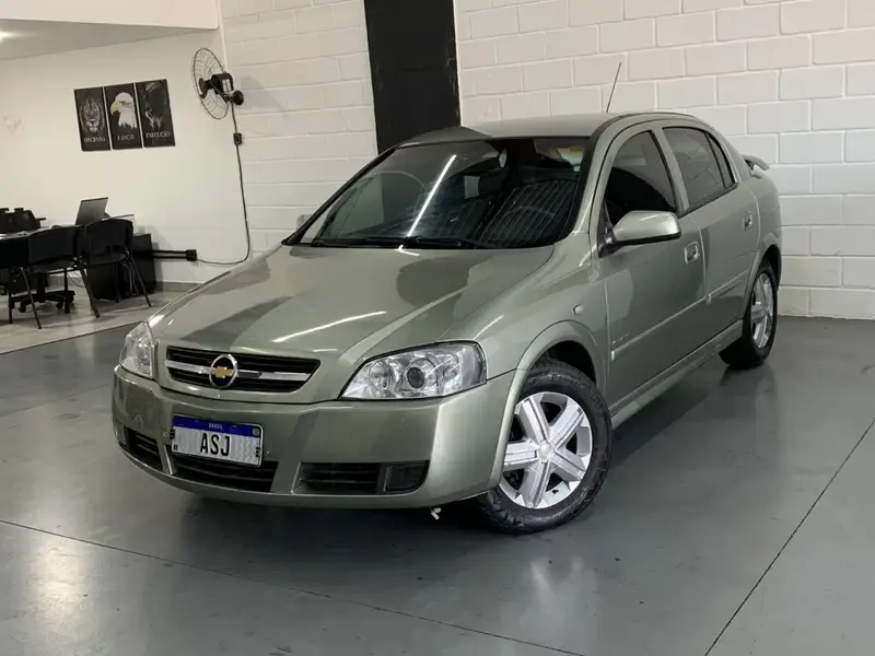 Chevrolet Astra Hatch Elegance 2.0 (Flex)
