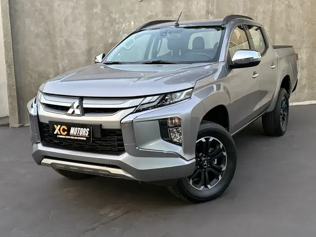 Carro Mitsubishi L200 Triton Sport 2023 HPE 2.4