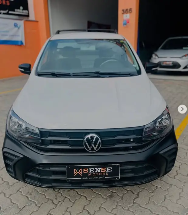 Carro Volkswagen Saveiro 2024 Robust CS 1.6