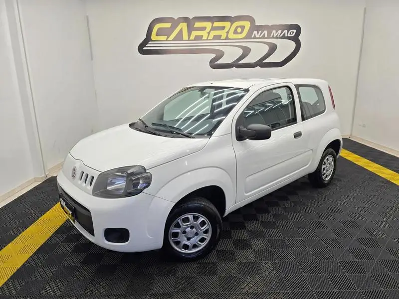 Fiat Uno Vivace 1.0 8V (Flex) 2p