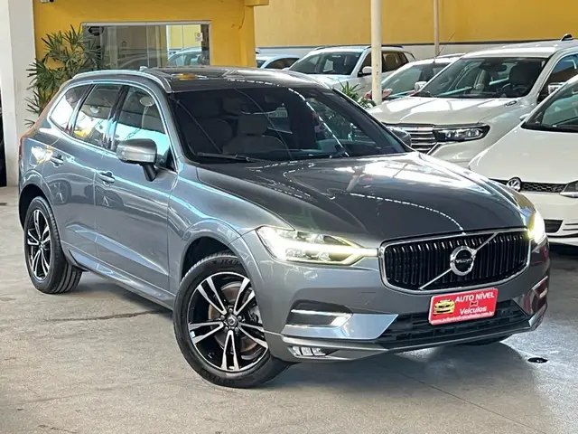 Carro Volvo XC60 2019 2.0 D5 Momentum 4WD