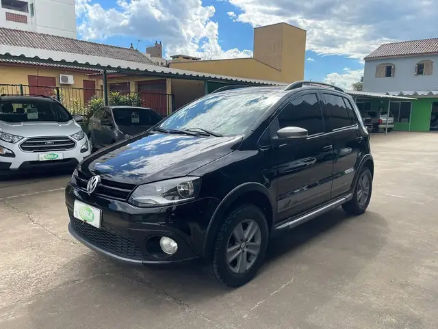 Carro Volkswagen CrossFox 2012 1.6 VHT (Flex)