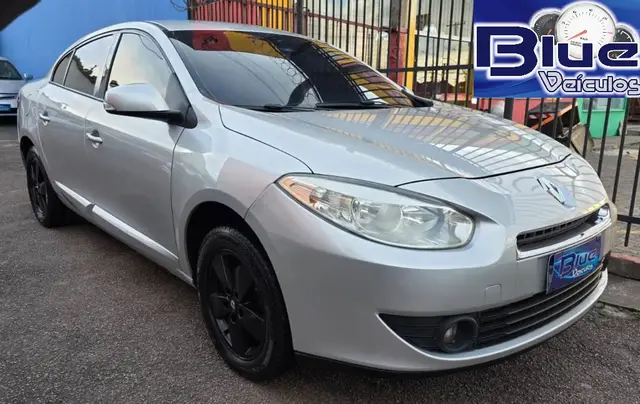 Carro Renault Fluence 2014 2.0 16V Dynamique (Flex)