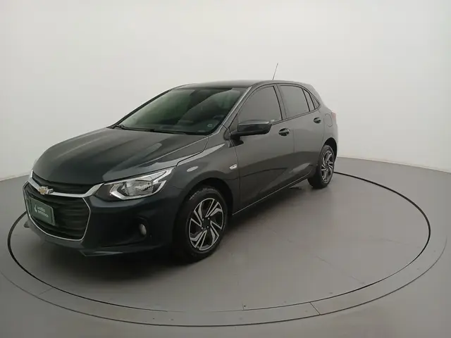 Carro Chevrolet Onix Plus 2024 LT 1.0