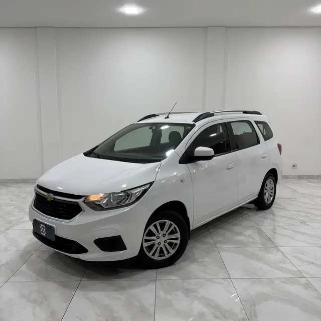 Carro Chevrolet Spin 2024 LT 1.8 (Aut.)