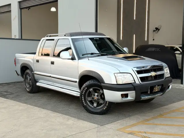 Carro Chevrolet S10 Cabine Dupla 2006 S10 Advantage 4x2 2.4 (Cab Dupla)