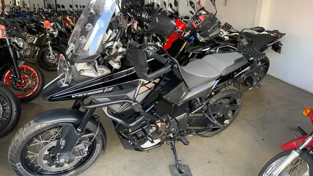 Moto Suzuki V-Strom 2024 1050 XT