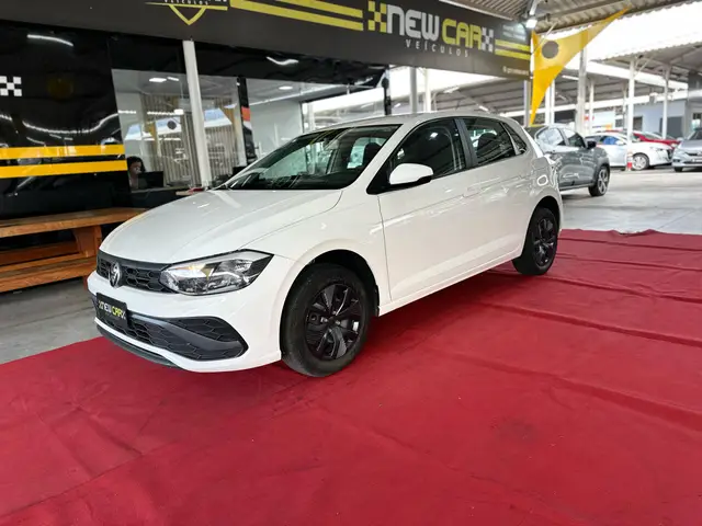 Carro Volkswagen Polo 2025 Track 1.0 Flex 12V 5p