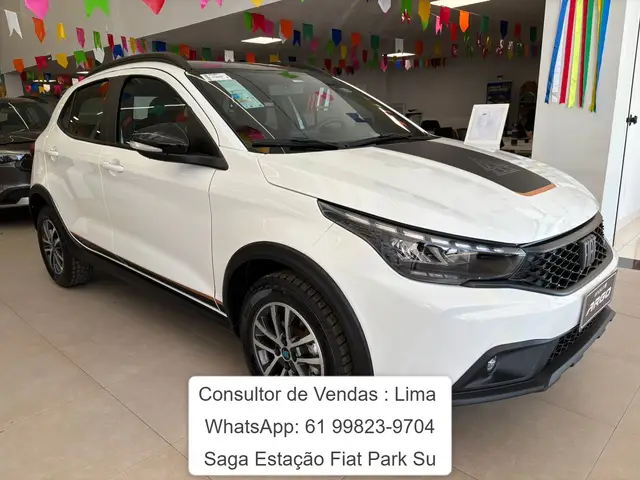 Carro Fiat Argo 2026 Trekking 1.3 CVT
